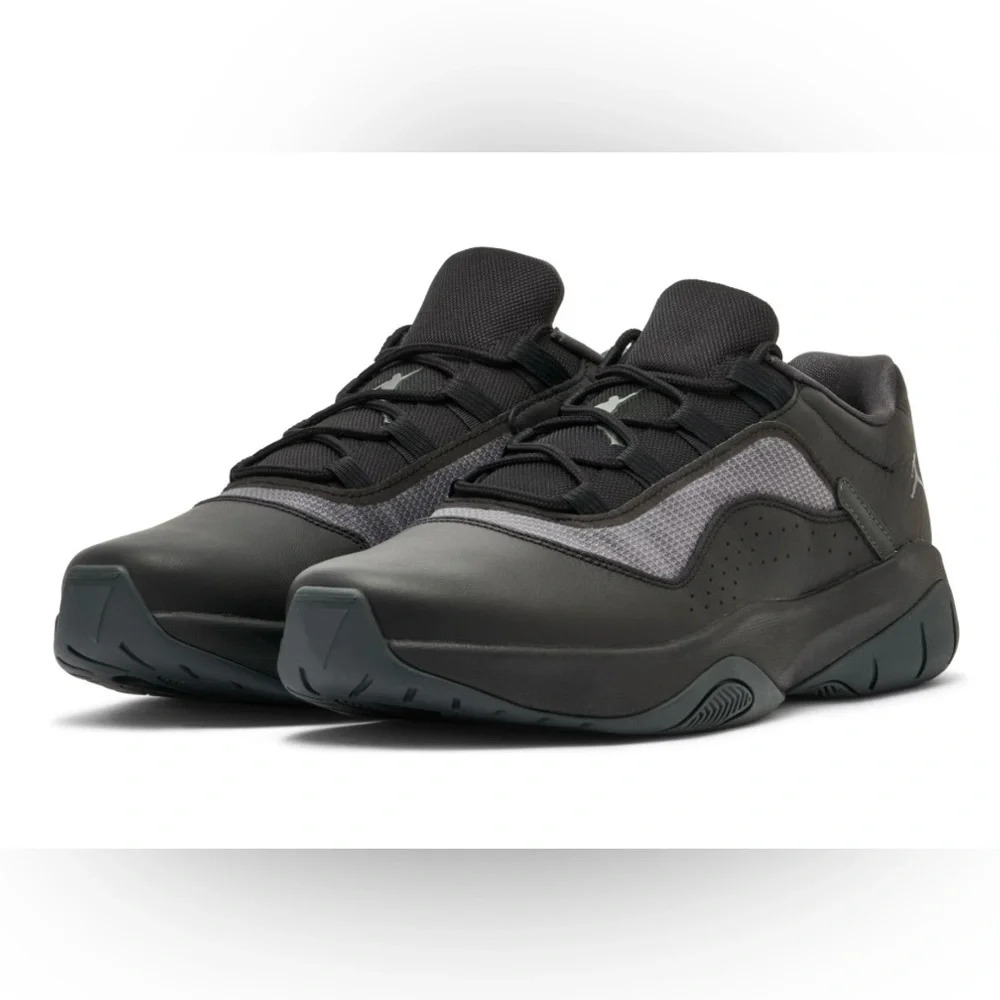 Nike Air Jordan 11 CMFT low in black anthracite, men's size 10